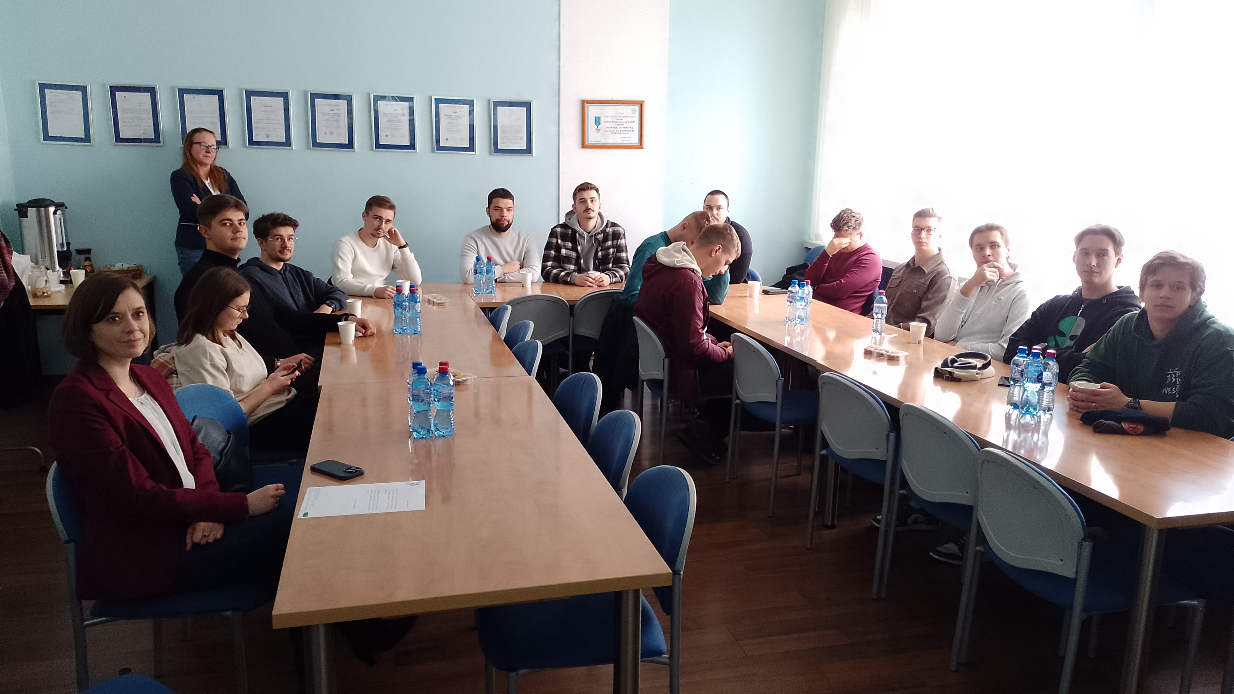 Wizyta studentów WARiE w Centrum Nowoczesnej Mobilności (1)